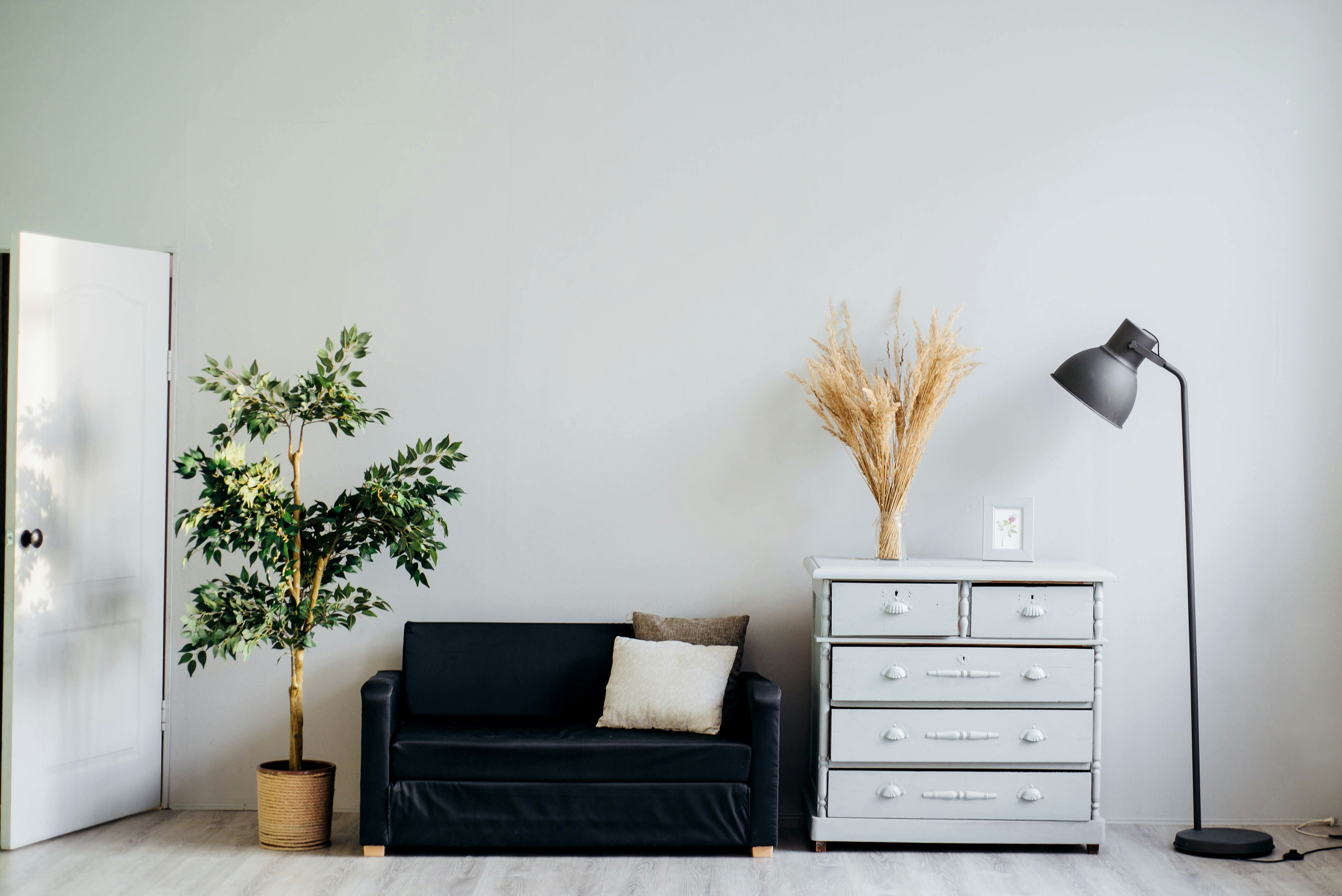 Comfortable and ergonomic seating in a photography studio setup, ensuring productivity and well-being during long editing sessions